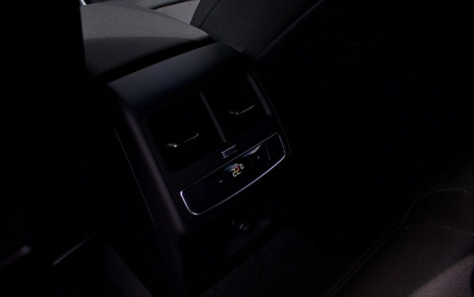 Audi A4 cena 165937 przebieg: 1, rok produkcji 2024 z Dąbrowa Tarnowska małe 254